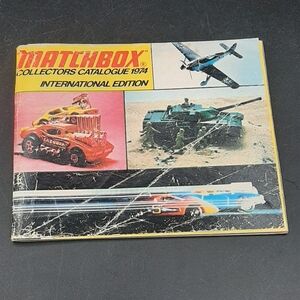 Matchbox Collectors Catalogue International Edition 1974 Lesney Superfast